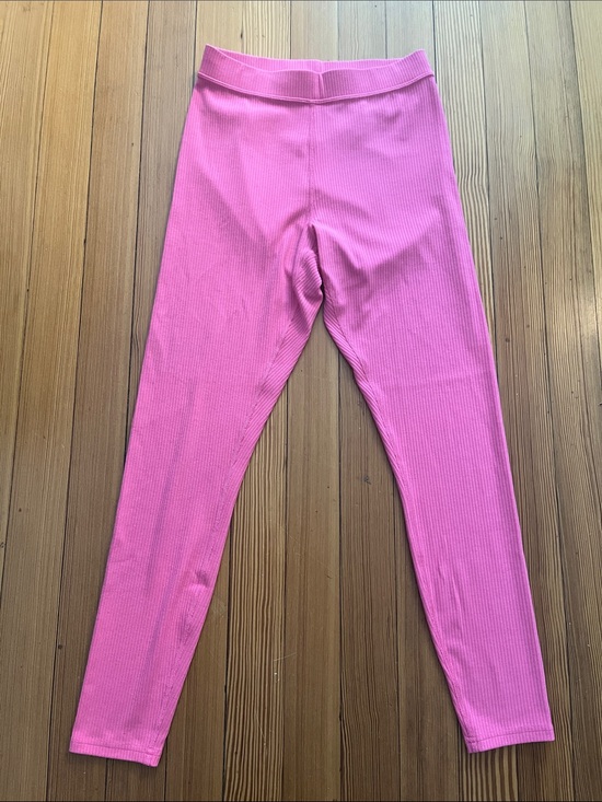 ALO Yoga Pants - ALO Yoga ribbed pink leggings